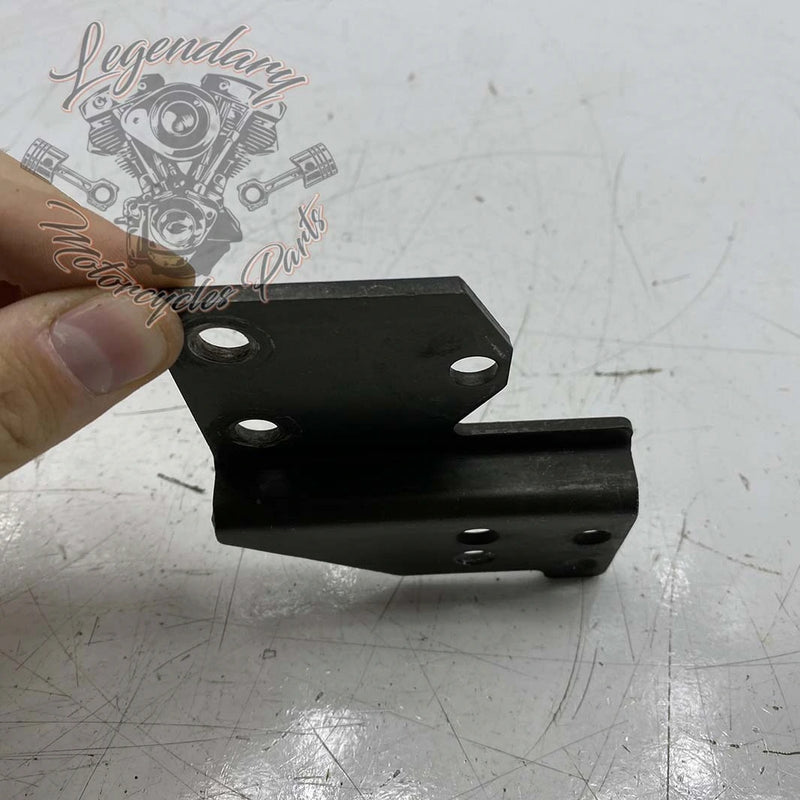 Mounting bracket for detachable sissy bar OEM 53758-96C