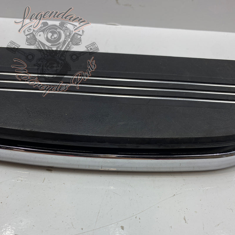Reposapiés izquierdo del conductor OEM 50683-04