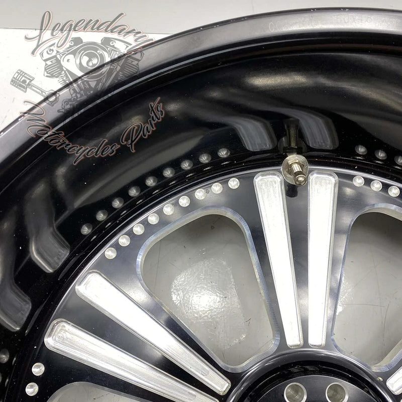 Tylna obręcz Dominator 6 18" Réf. 303414