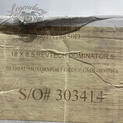 Tylna obręcz Dominator 6 18" Réf. 303414