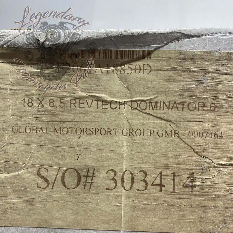 Tylna obręcz Dominator 6 18" Réf. 303414