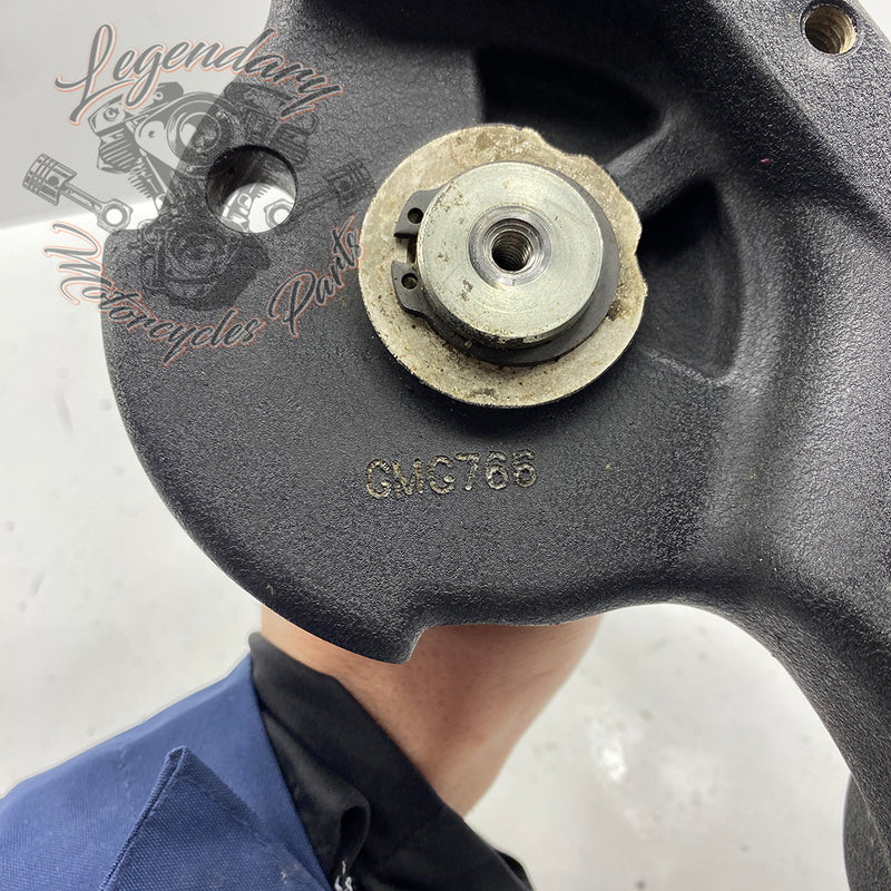 T de horquilla inferior OEM 45900192
