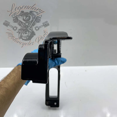 Right rear fender support OEM 90200502 (90200499)