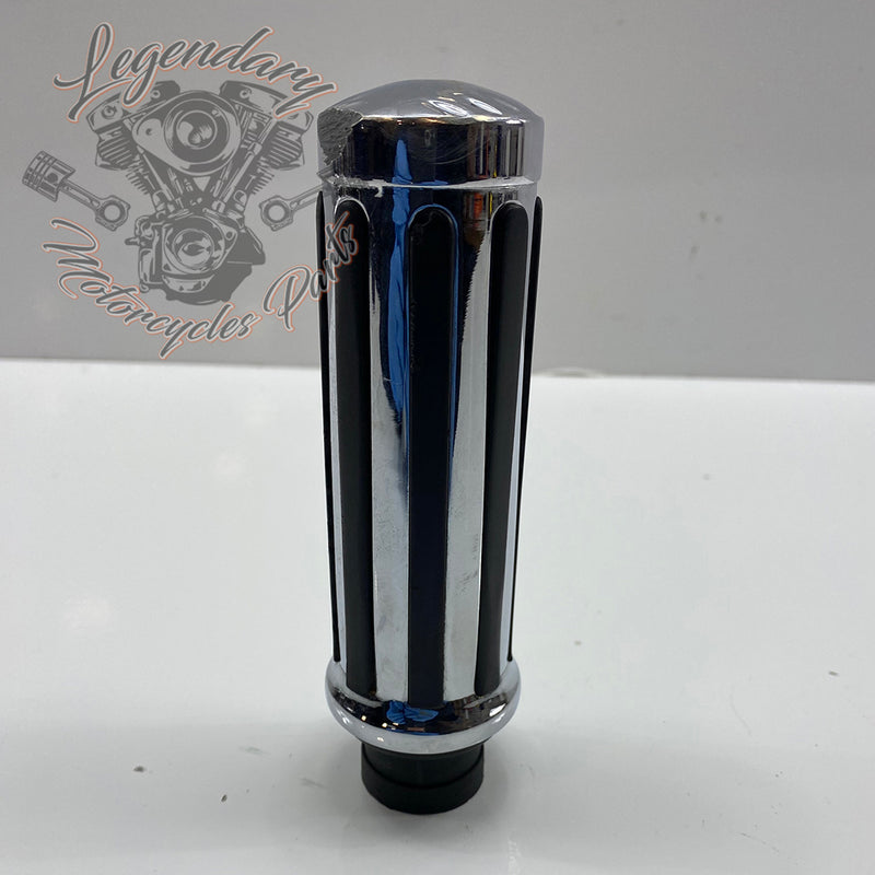 Throttle grip and sleeve