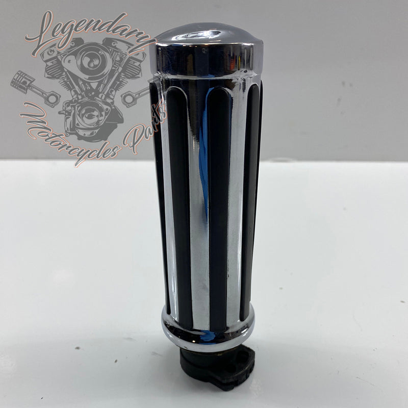 Throttle grip and sleeve