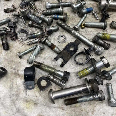 Kit de tornillería