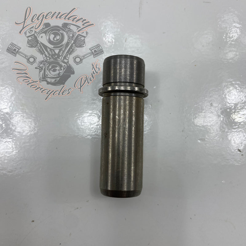 Intake and Exhaust Valve Guide OEM 18109-81