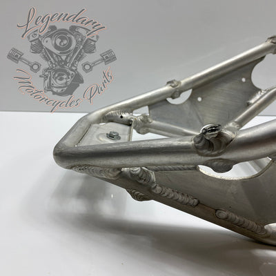 Soporte de guardabarros trasero OEM 47200496