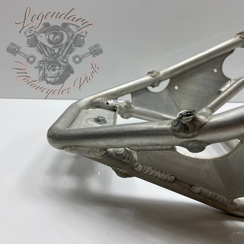 Soporte de guardabarros trasero OEM 47200496