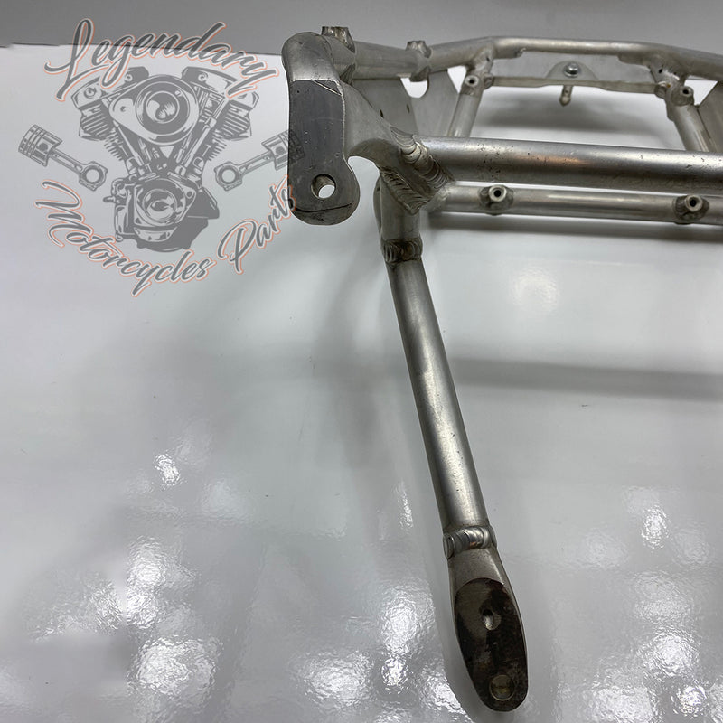 Soporte de guardabarros trasero OEM 47200496