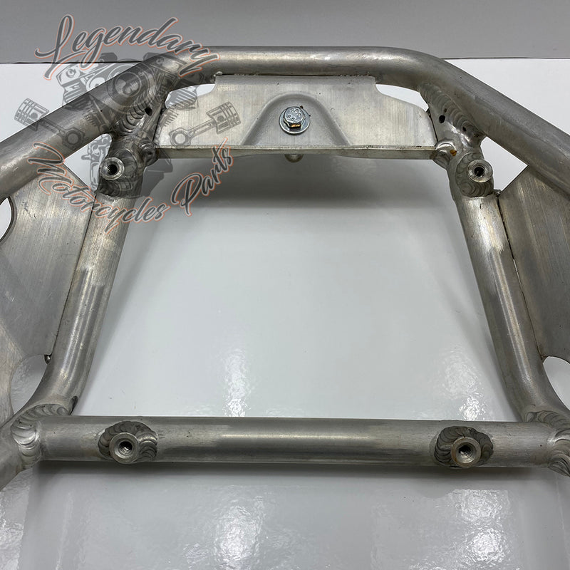 Soporte de guardabarros trasero OEM 47200496
