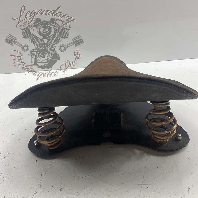 Selle solo à ressort
