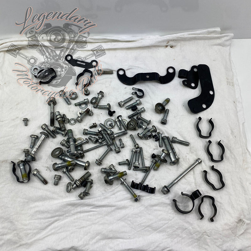 Kit bulloneria