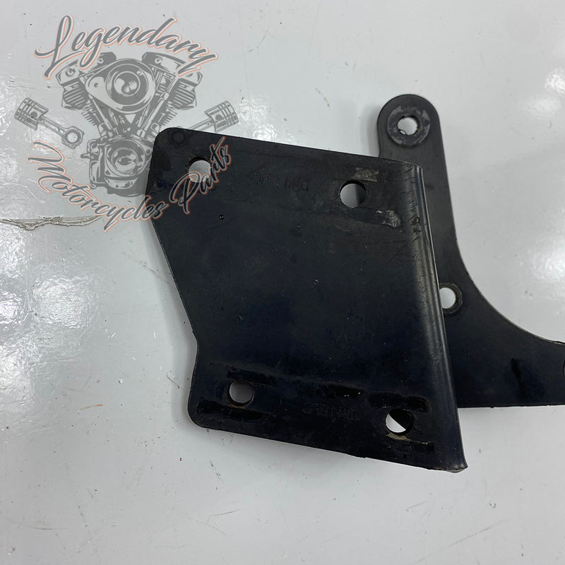 Exhaust bracket