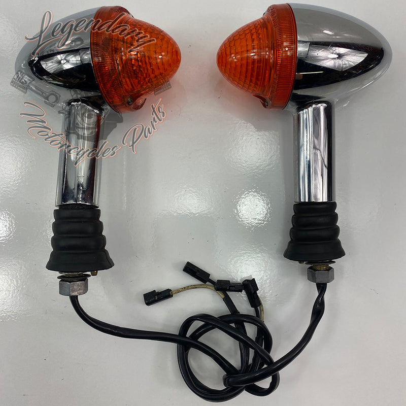 Front Turn Signals Réf T2702012