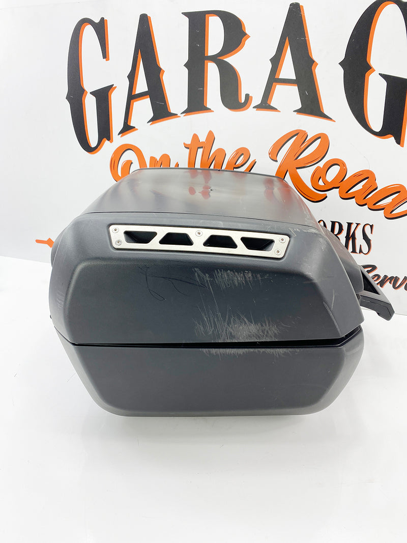 Top Case Harley Davidson usado - OEM 53000751