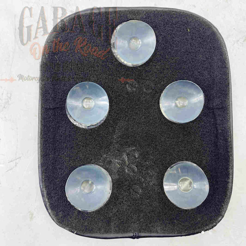 Passenger suction cup