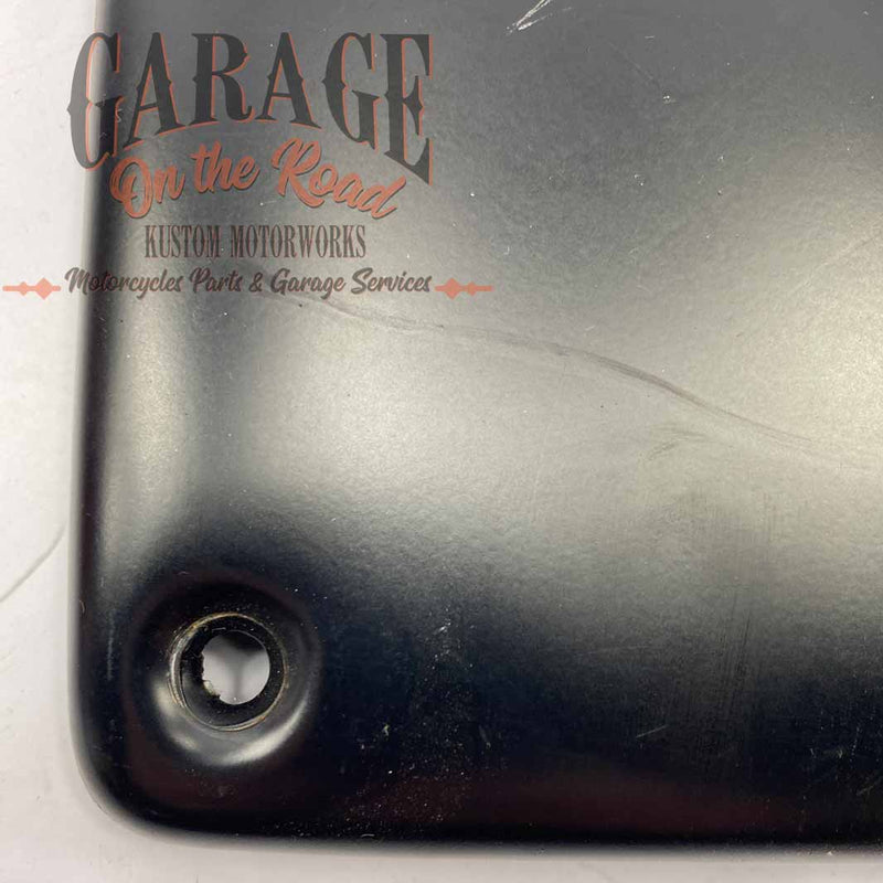 Left side cover OEM 66325-82