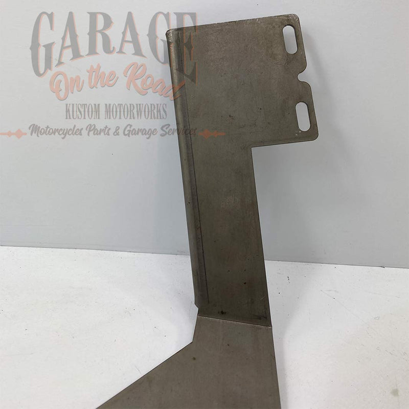 Left fairing mounting bracket Ref. 745569