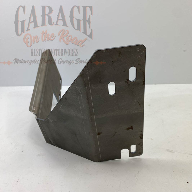 Left fairing mounting bracket Ref. 745569