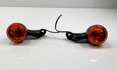 Front Turn Signals OEM 67800563