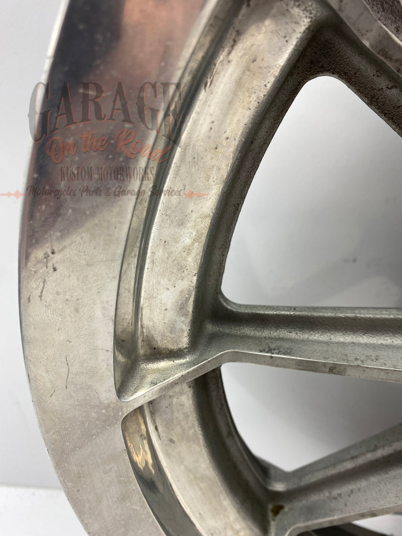 16" zadnje kolo OEM 40983-86