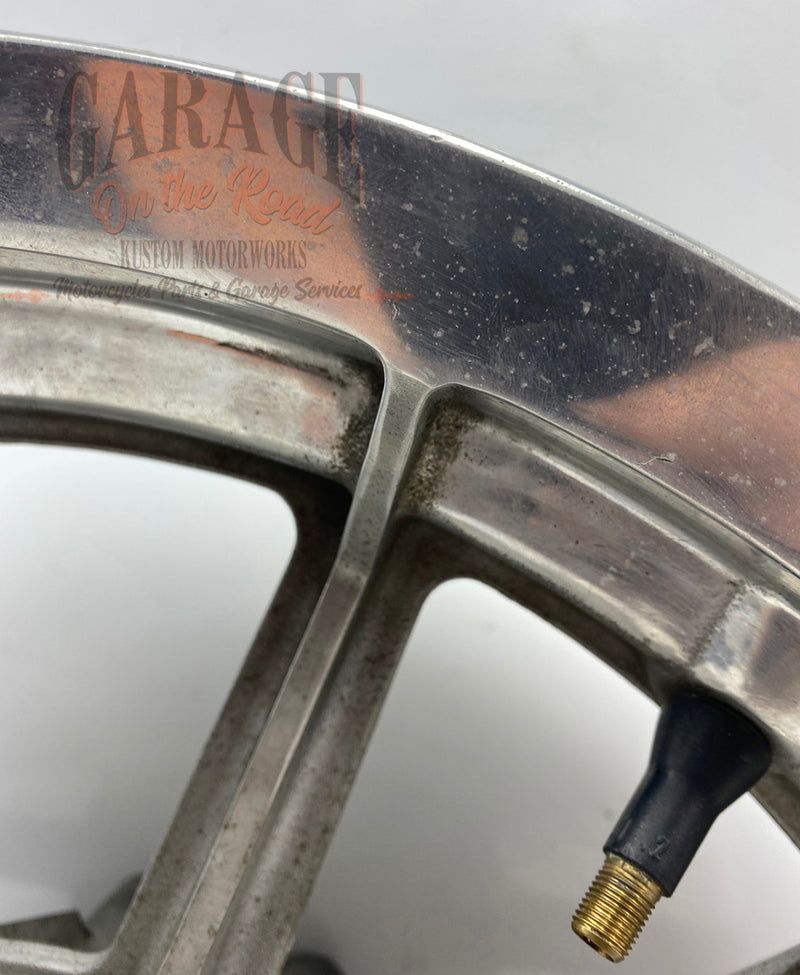 16" zadnje kolo OEM 40983-86