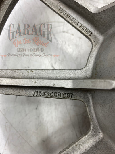 16" zadnje kolo OEM 40983-86
