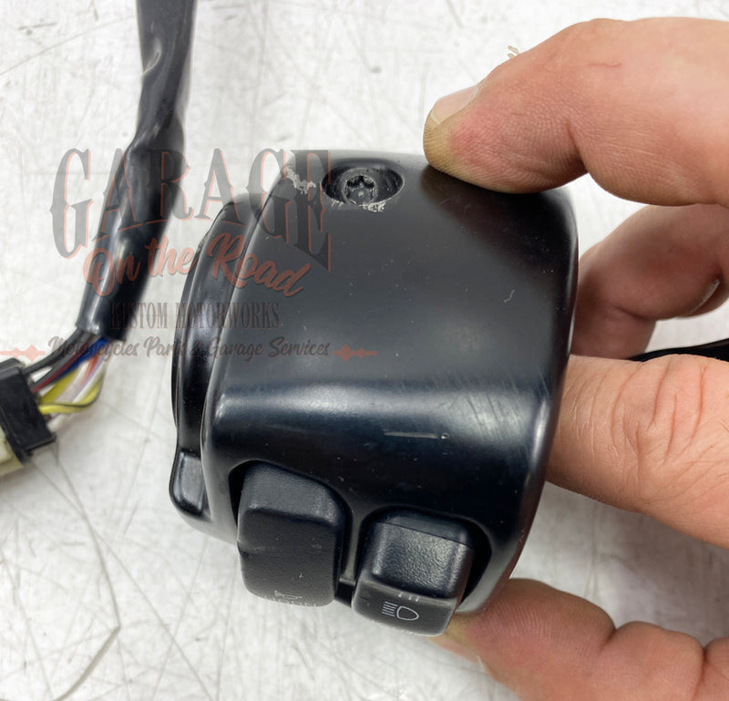 Stikala in levi komodo OEM 71597-96B