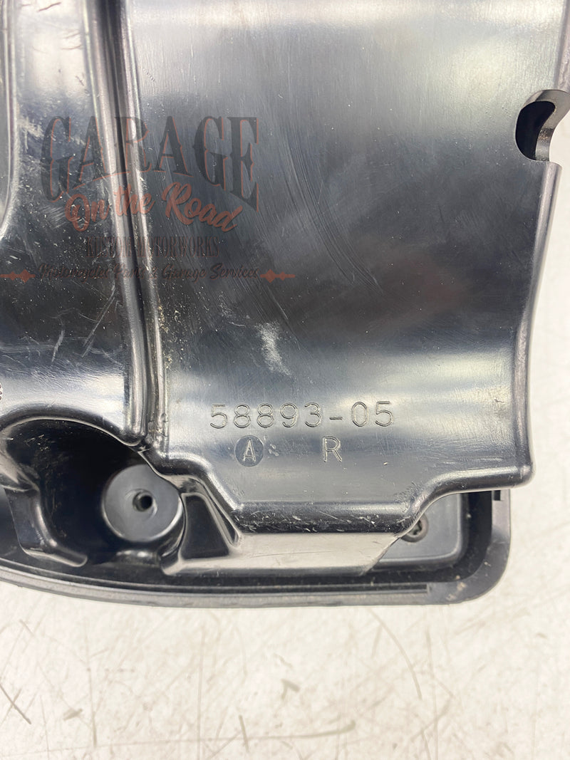 Predal za rokavice v spodnjem delu desne obloge OEM 58684-05