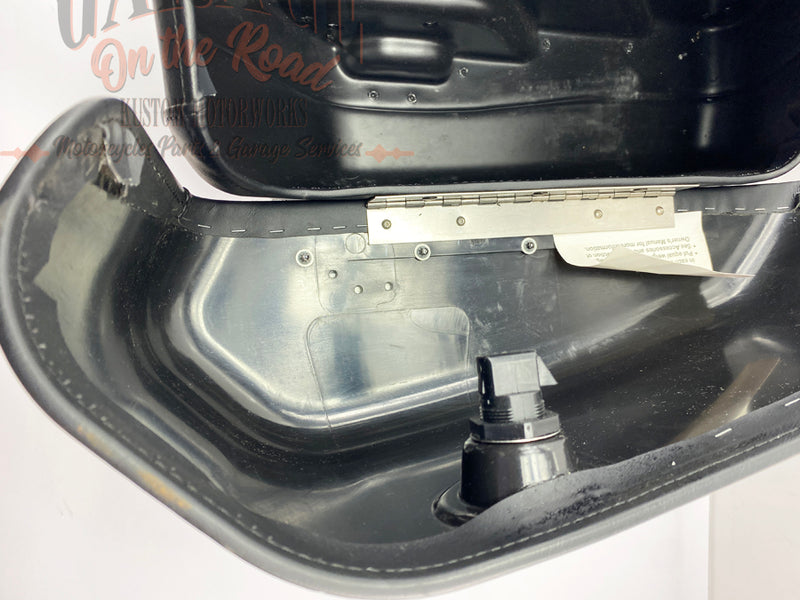 Left saddlebag OEM 90201758