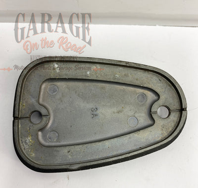 Front master cylinder cover Ref T2026006